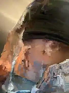 Živá chatovací místnost EmmiiGlow