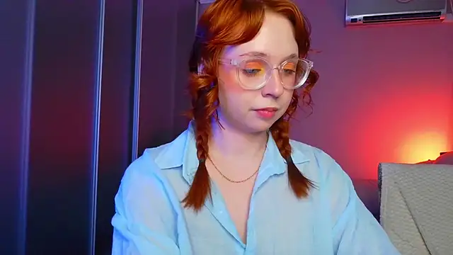 Erica_Nelson élő chatszobája