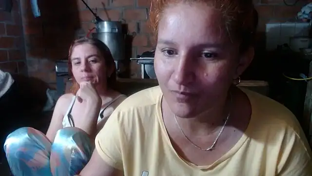 Sra_Angelina's Live Chat Room