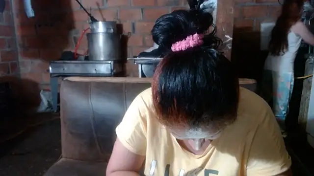 Sra_Angelina Cameră chat live