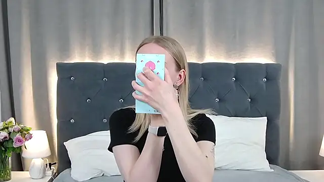 RachaelCute чат на живо
