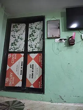 ห้องแชทสดของ Geeta-143