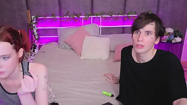 Danny_loves_Mary's Live Sex Cam Show