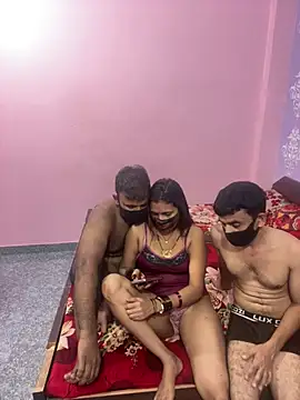 Živá chatovací místnost Sexy_vanshika01