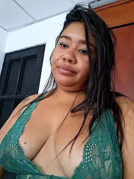 Sarahy- Live Chatraum