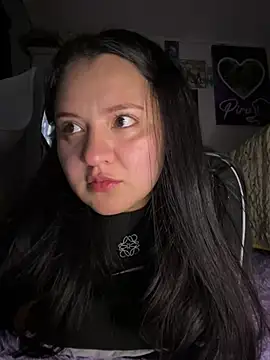Just_danna's Live Chat Room