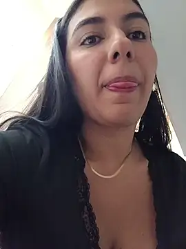 Sala de chat ao vivo de ViolettaWalton1