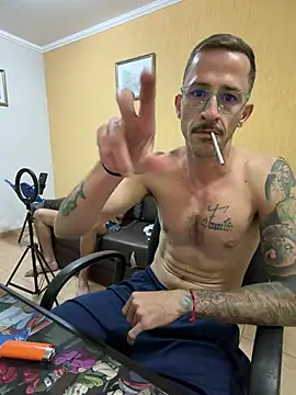 Show sexual ao vivo de MeladoDiMel