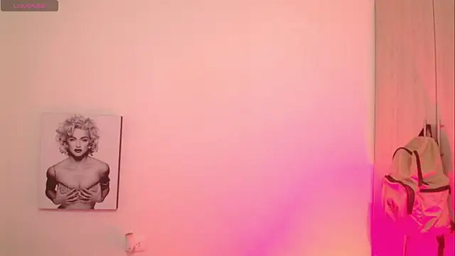 Chat soba uživo modela Millie_bobby