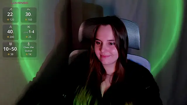 Noir_Ember_n Live chat-huone