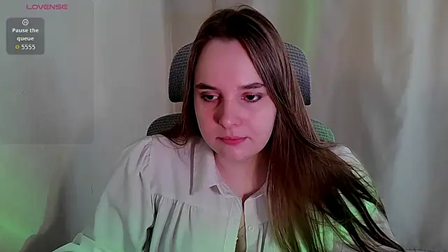 Noir_Ember_'s Live Chat Room