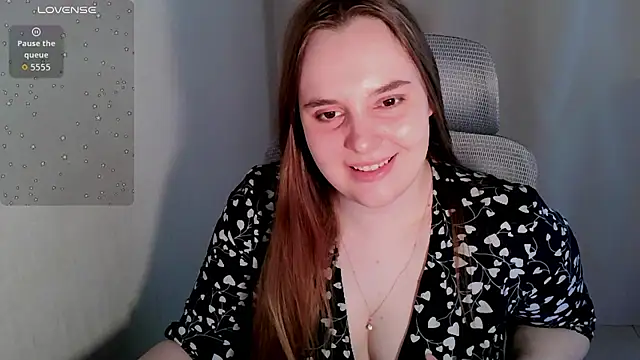 Živá chatovací místnost Noir_Ember_