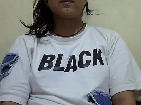 Anamika_Rathor 실시간 채팅방