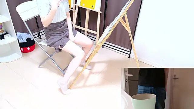 חדר צ'אט בשידור חי של Benzou_the_Painter