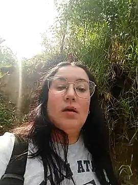 חדר צ'אט בשידור חי של SaloGray8