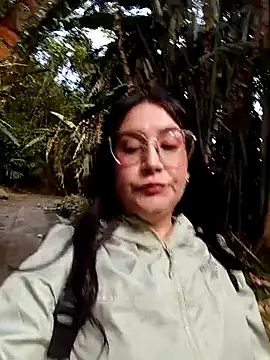 חדר צ'אט בשידור חי של SaloGray8