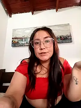 SaloGray8's Live Chat Room