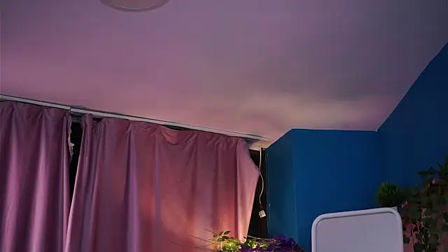 Sala de chat ao vivo de ElyssawetXX