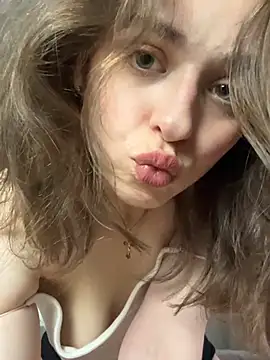 yoyogirlx – live chatrum