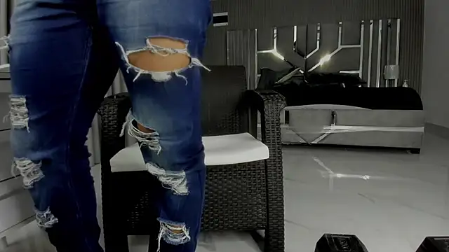 Pokazy przed kamerką – master_leather