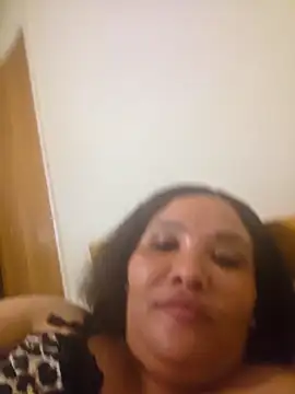 Chat soba uživo modela Curvy-Nthabi_X
