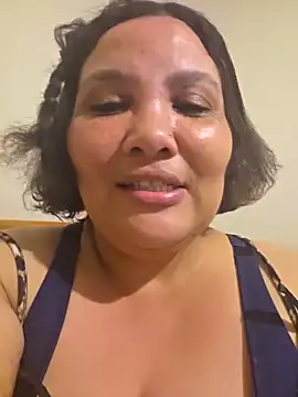 Curvy-Nthabi_X – live chatrum
