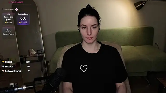 Chat soba uživo modela Naomi_Velvet