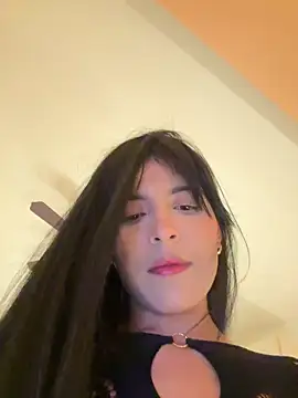 Cristal_Cerati_ Adlı Modelin Canlı Sohbet Odası