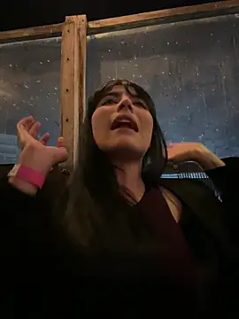 Cristal_Cerati_ Cameră chat live