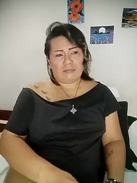 Chat soba uživo modela angi_daw