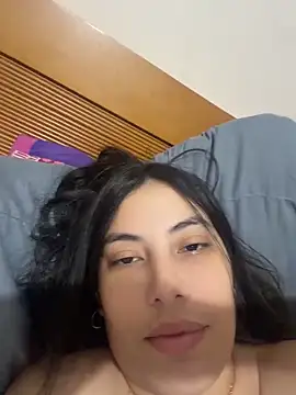 Anna_Bitch_Disgusting's Live Chat Room