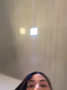 Anna_Bitch_Disgusting 실시간 채팅방