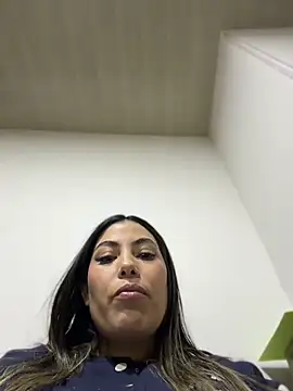 Pokój czatu na żywo – Anna_Bitch_Disgusting