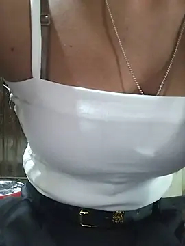 gugu0022 Live Chatraum