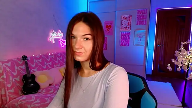 Chat soba uživo modela luna_lust_212