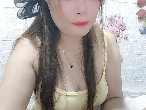 Sala de chat en directo de Kimlii-lie