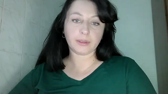 MelinaAx live-chat rom