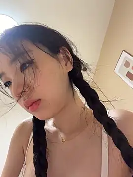 Phòng Chat Trực Tiếp TinyBabe