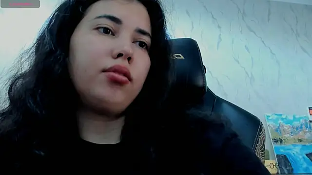 Diara_1an Live Chatrum