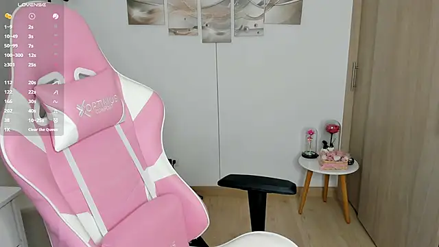 Sala de chat en directo de haileyflorez_