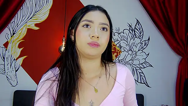 غرفة دردشة Kamie_Dolce المباشرة