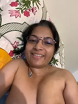 HairyMommy: δωμάτιο απευθείας συνομιλίας