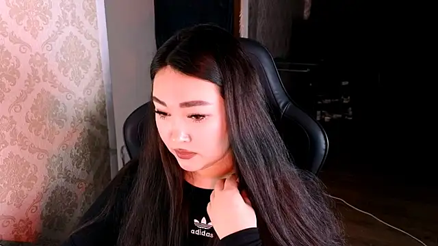Emma_Uilson's Live Chat Room