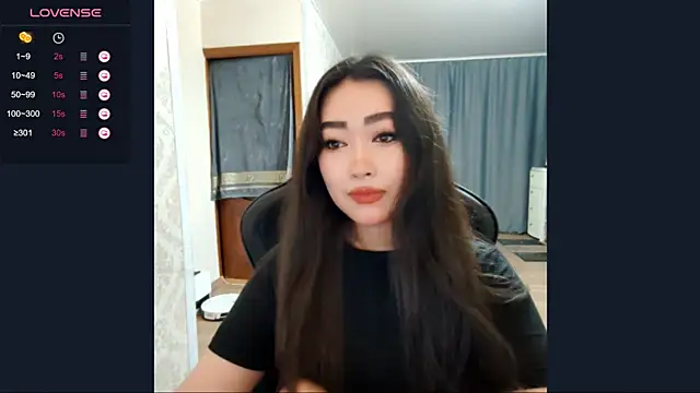 Emma_Uilson's Live Chat Room