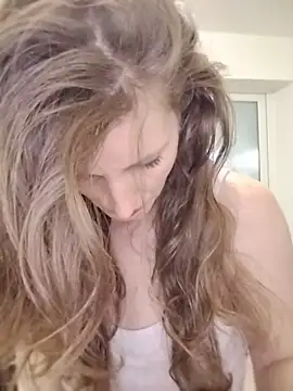Živá chatovací místnost CrazyMaya39