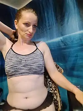 CrazyMaya39's Live Chat Room