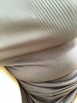 pitty_mymi Adlı Modelin Canlı Sohbet Odası