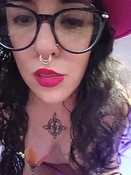 Chat soba uživo modela Melinerd