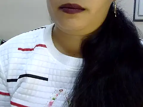 Muskan_Jha Adlı Modelin Canlı Sohbet Odası