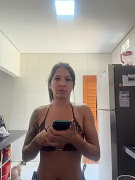 BiaDomeBiaDominatrix's Live Chat Room